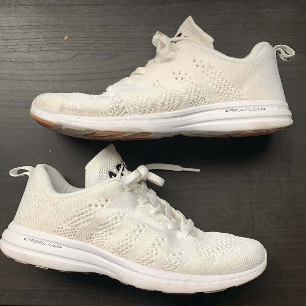 APL TechLoom Pro Tennis